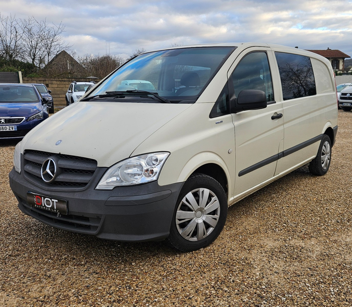 Mercedes VITO COMBI