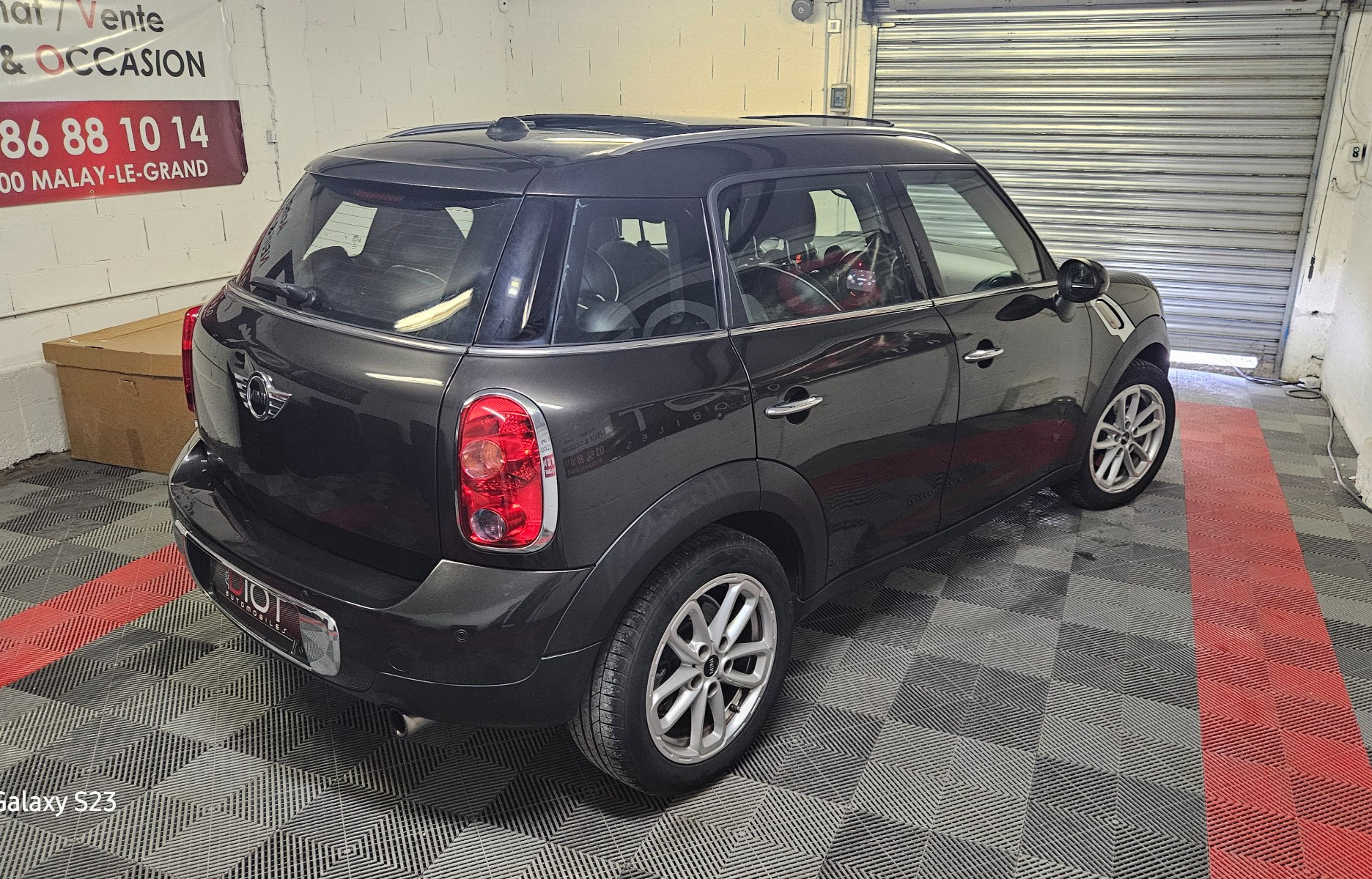 MINI Countryman - vue 1