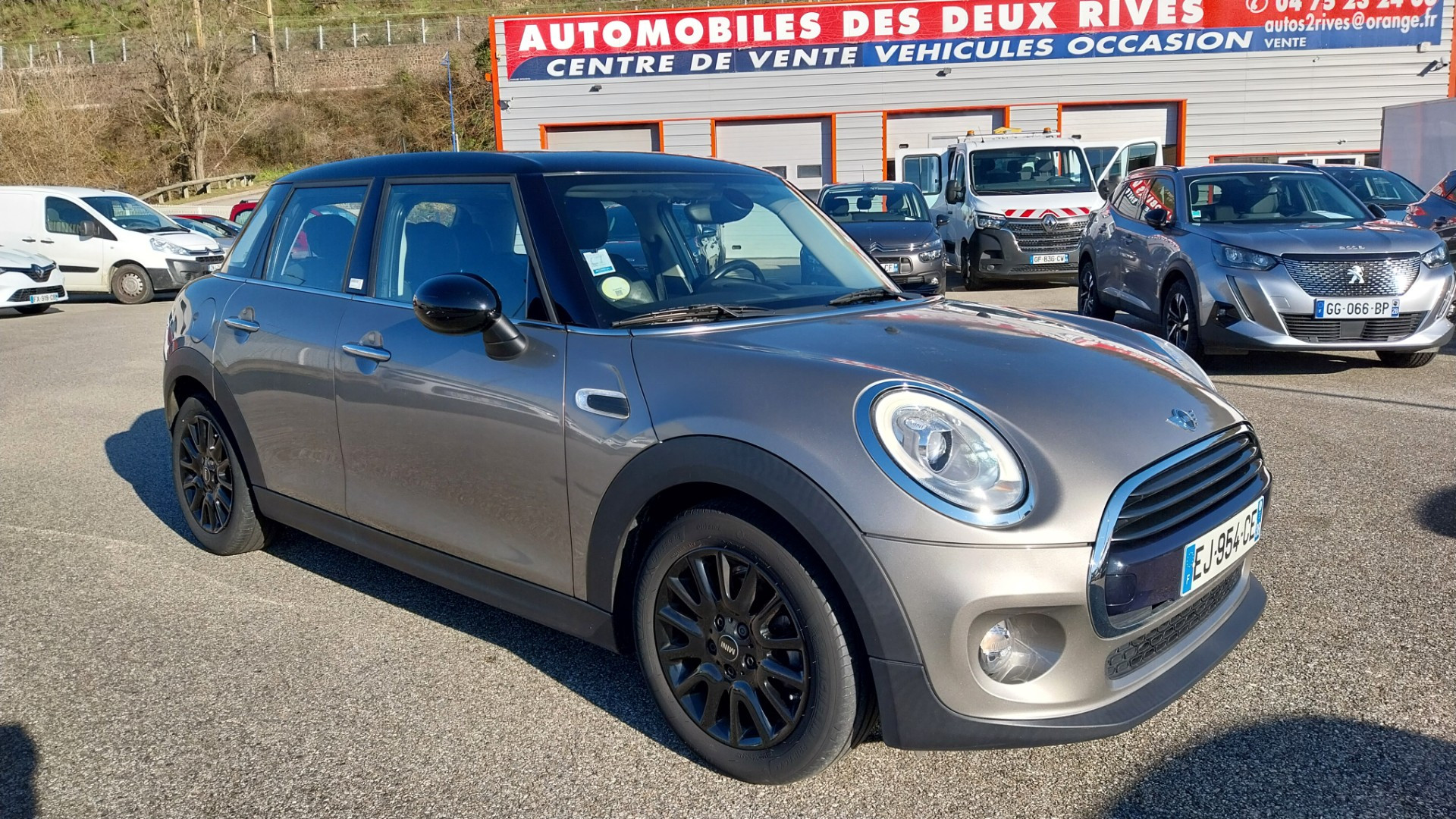 Standard mini 5 Portes Cooper D 1.5 d 12V 116 cv