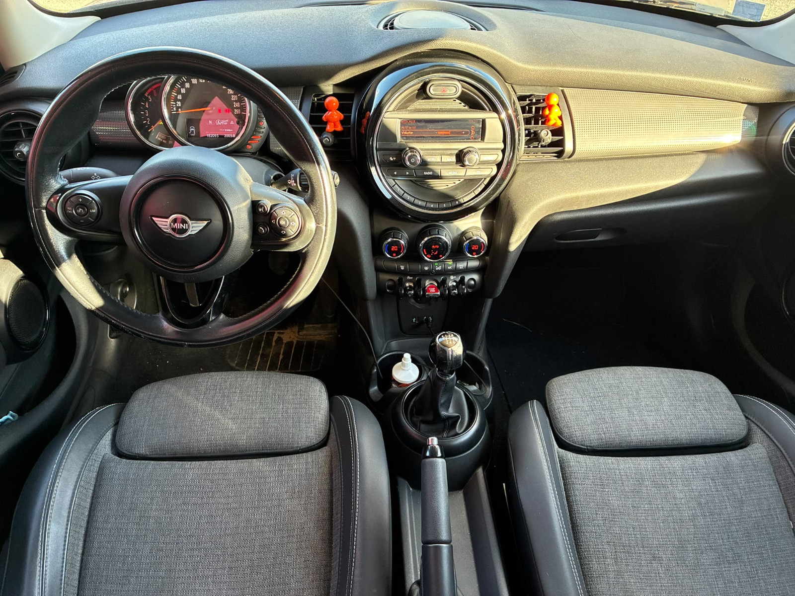 MINI Mini Cooper D 116ch – GARANTIE 12 MOIS — photo 7