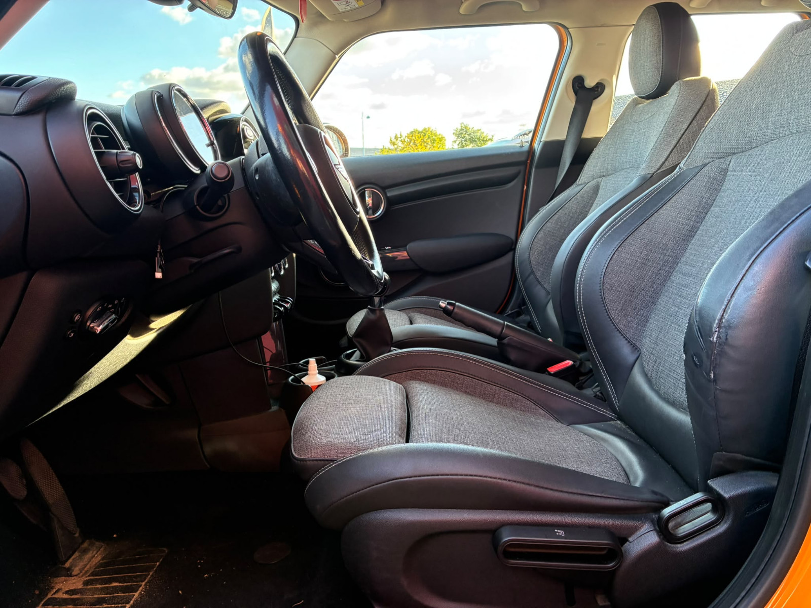 MINI Mini Cooper D 116ch – GARANTIE 12 MOIS — photo 8