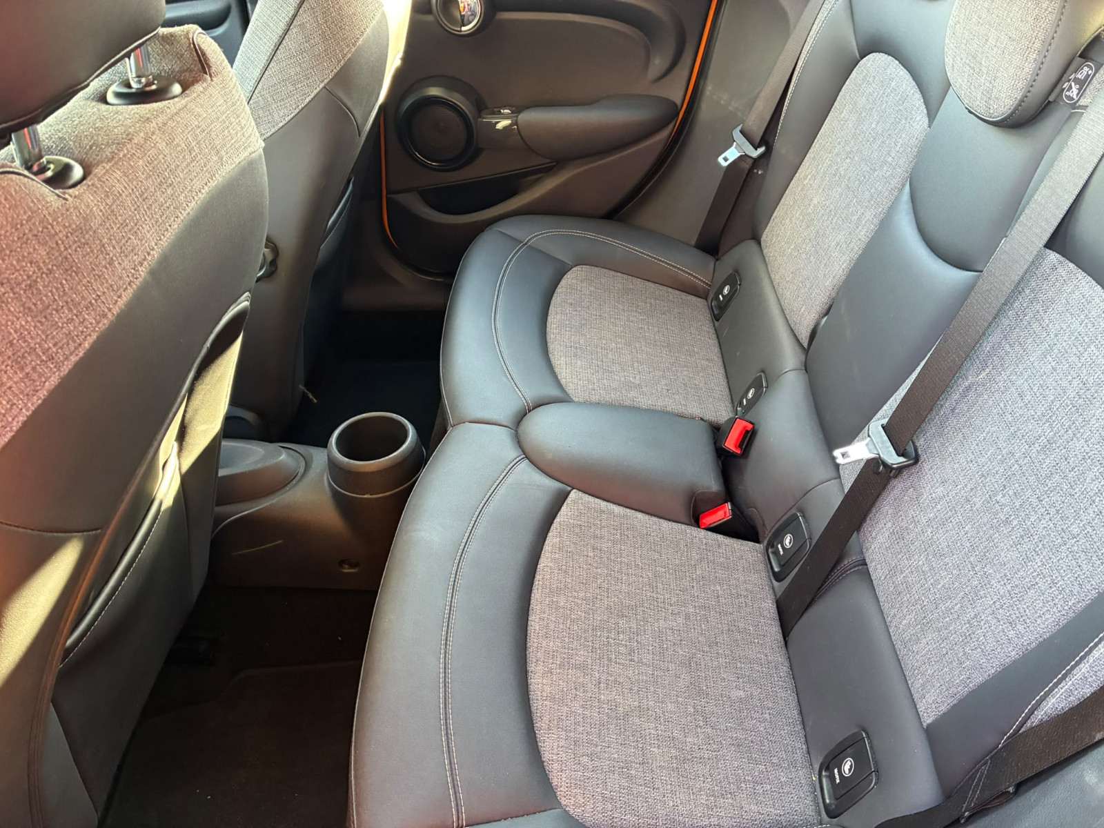 MINI Mini Cooper D 116ch – GARANTIE 12 MOIS — photo 17