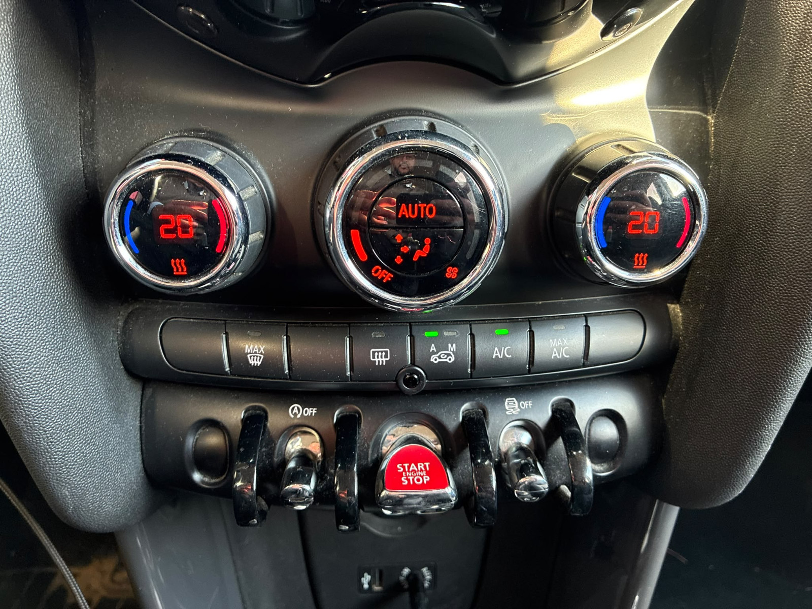 MINI Mini Cooper D 116ch – GARANTIE 12 MOIS — photo 26