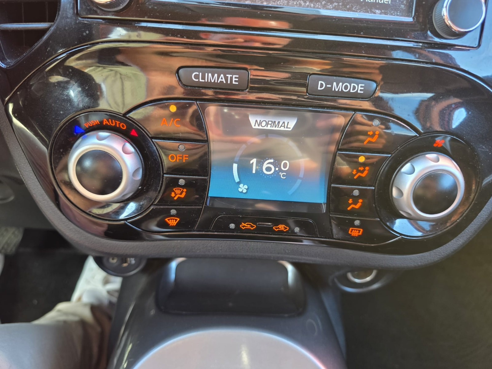Nissan Juke Tekna 1.5 DCI 110 CV CAMERA – GARANTIE 12 MOIS — photo 25