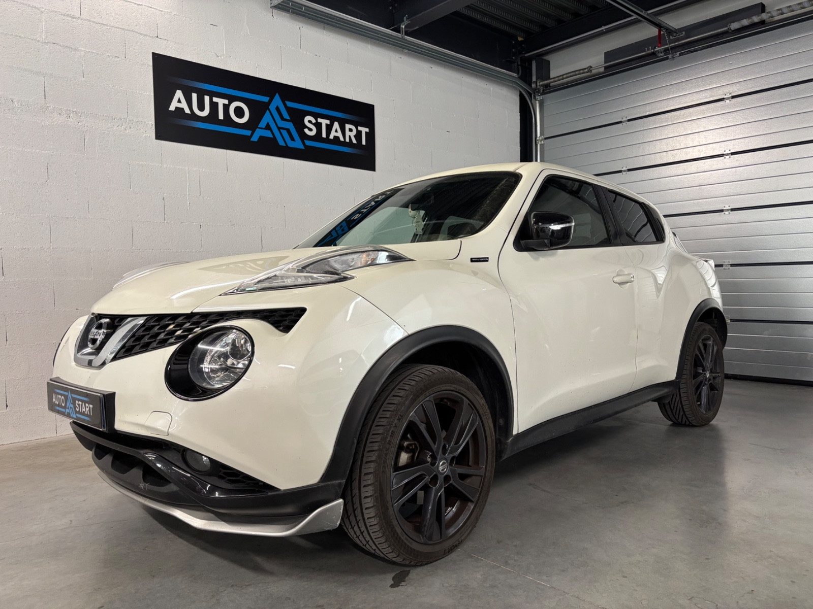 Nissan Juke White Edition