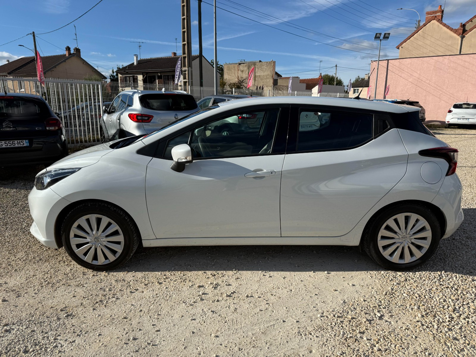 Nissan Micra - vue 1