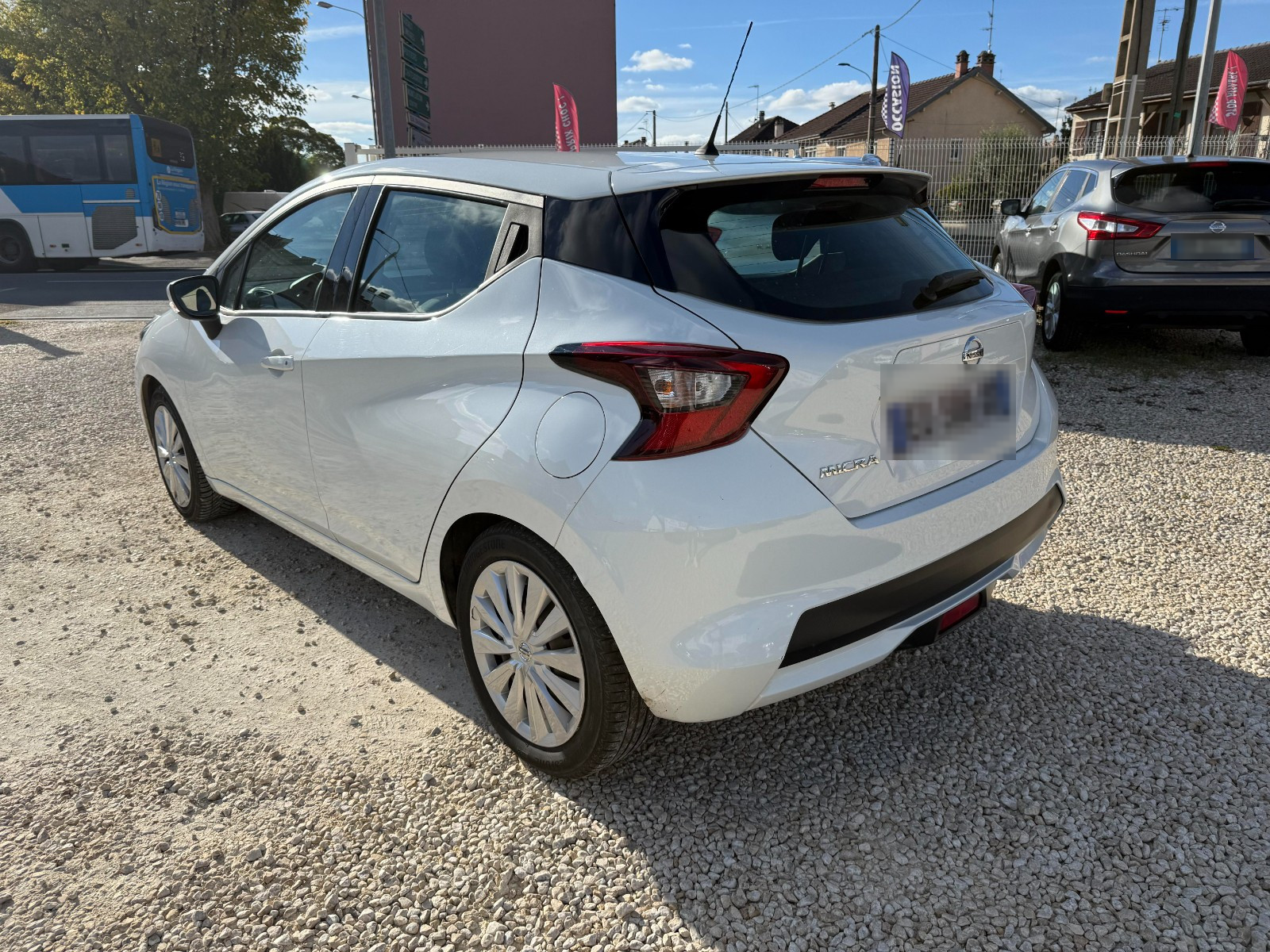 Nissan Micra - vue 1