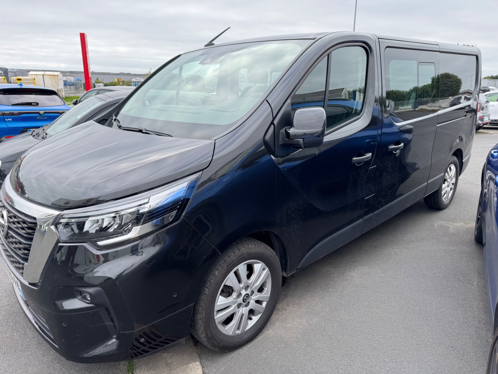 Nissan PRIMASTAR Cab appro 170 ch