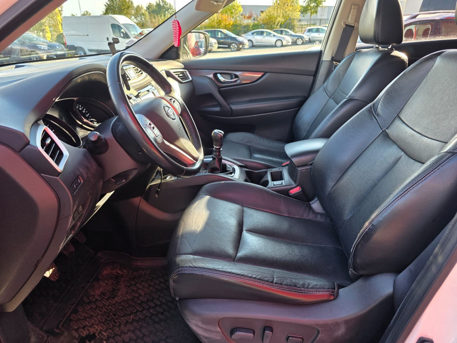 Nissan X-TRAIL 1.6 dCi 130ch Tekna 7 places – GARANTIE 12 MOIS – — photo 11