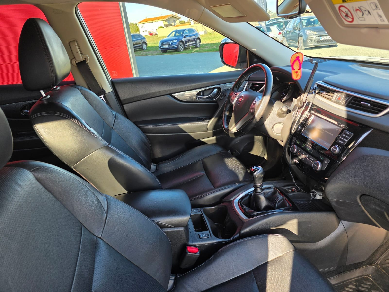 Nissan X-TRAIL 1.6 dCi 130ch Tekna 7 places – GARANTIE 12 MOIS – — photo 14