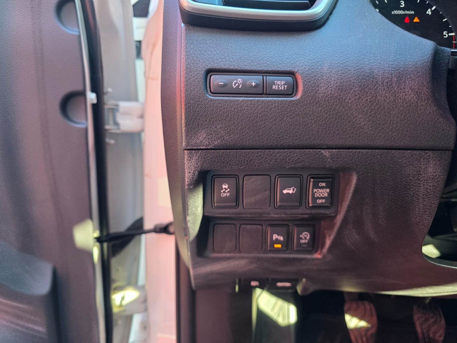 Nissan X-TRAIL 1.6 dCi 130ch Tekna 7 places – GARANTIE 12 MOIS – — photo 24