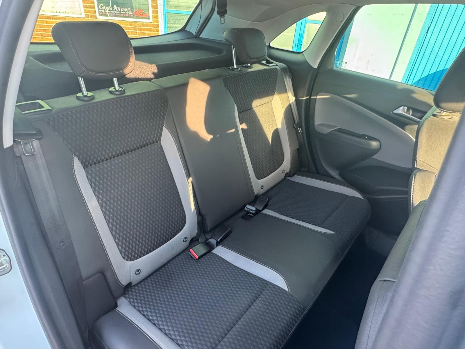 Opel CROSSLAND X - vue 1