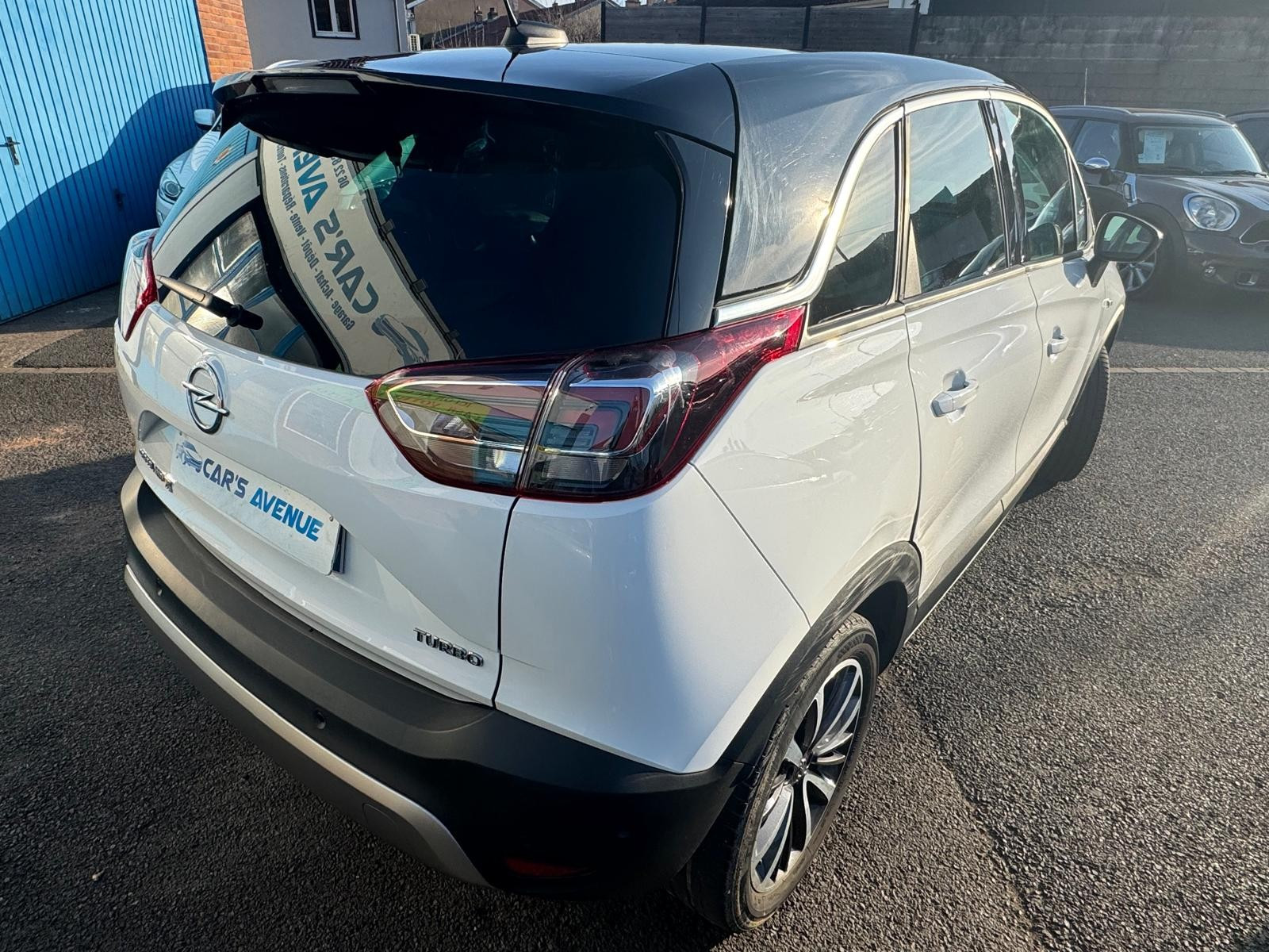 Opel CROSSLAND X - vue 1