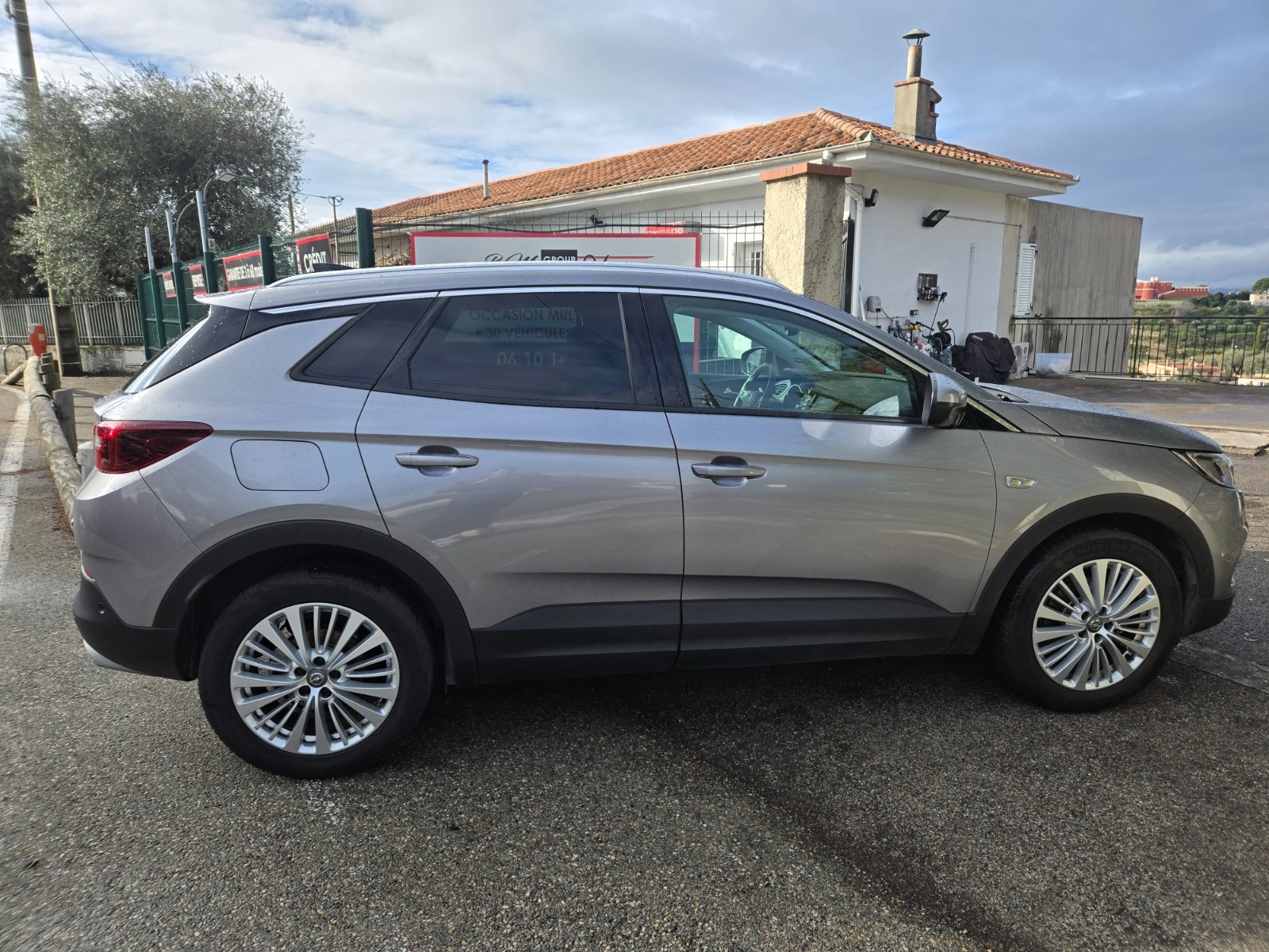 Opel GRANDLAND X - vue 1