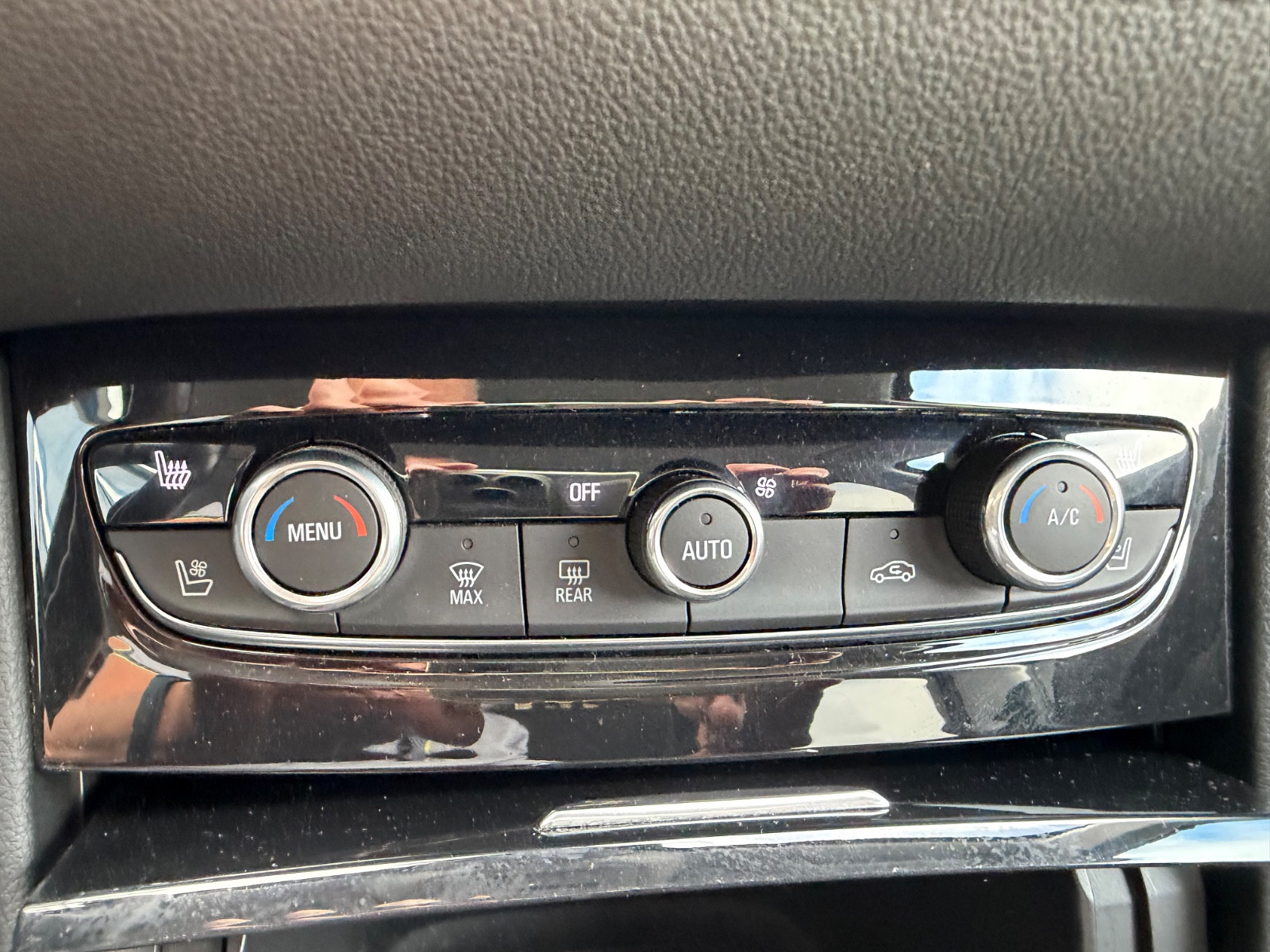 Opel GRANDLAND X  Elite 1.6L CDTI 120 CH - vue 1
