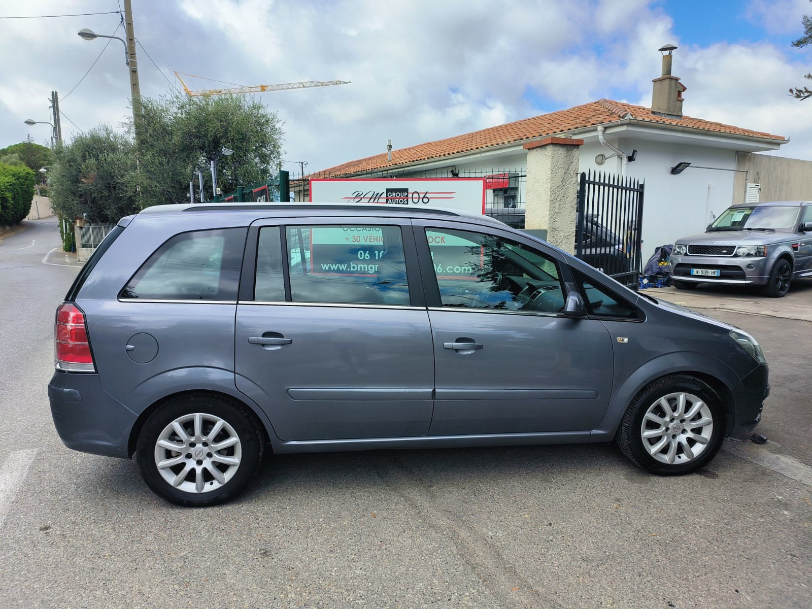 Opel Zafira - vue 1