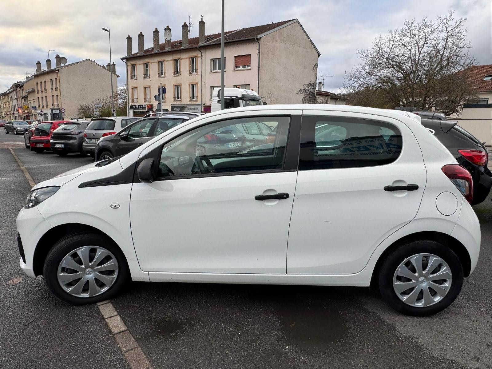 Peugeot 108 - vue 1