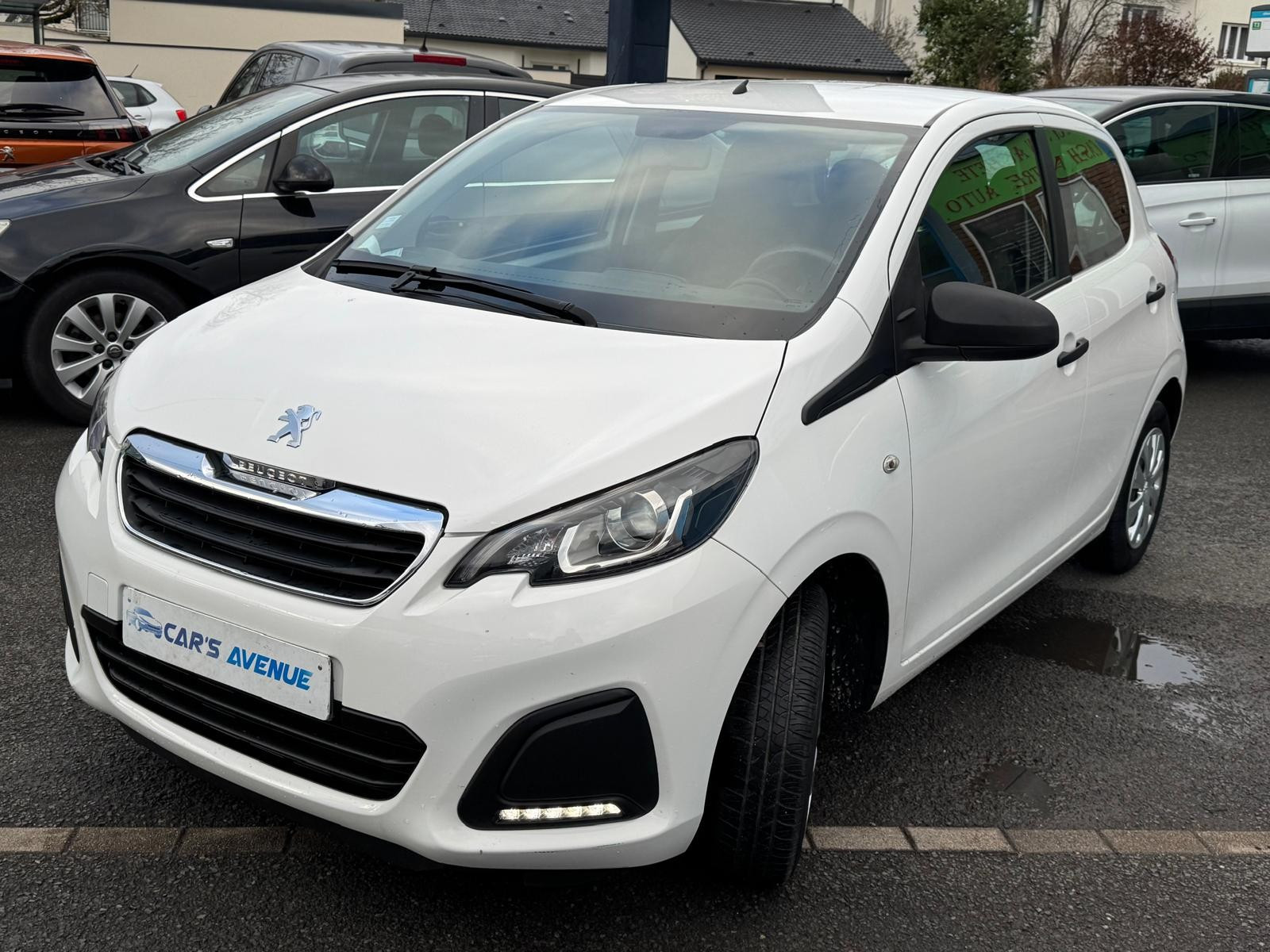 Peugeot 108 - vue 1