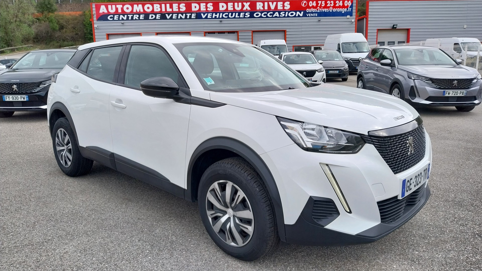 Peugeot 2008 1.5 blue hdi 110 cv 