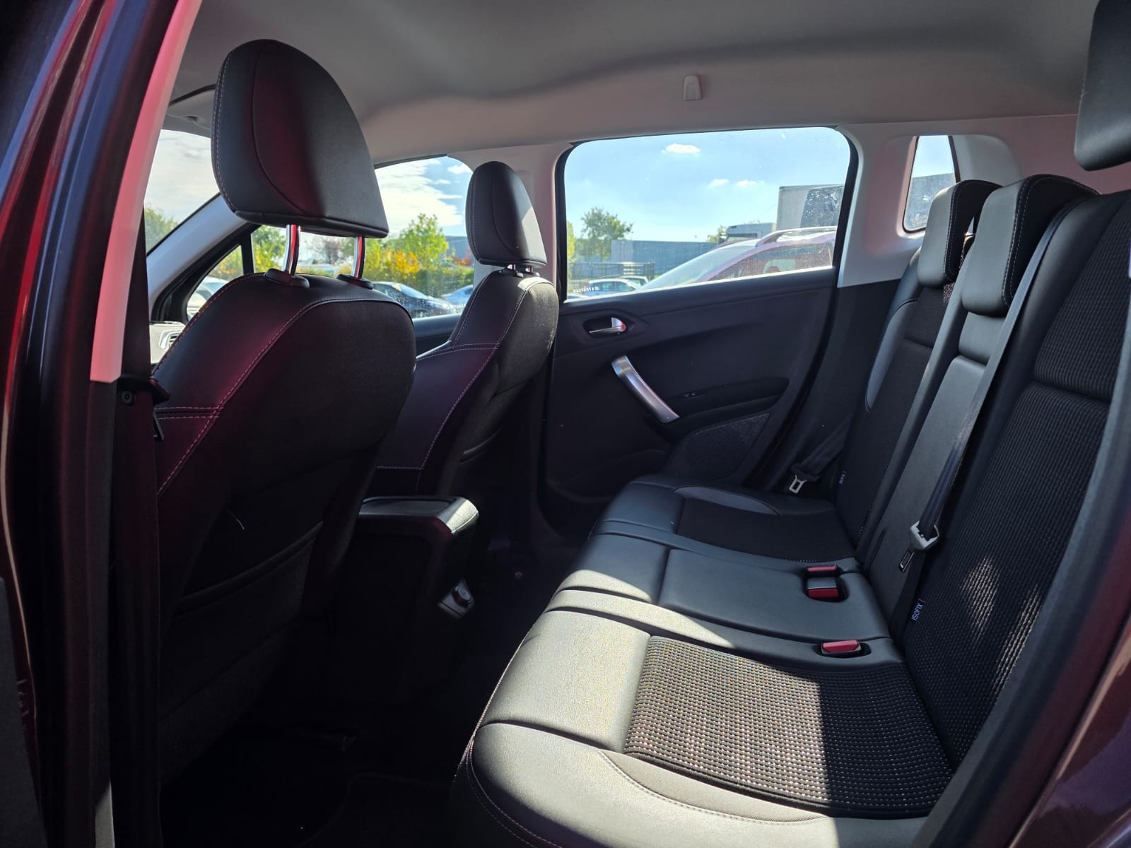 Peugeot 2008 1.5 BlueHDi 120ch E6.c Allure S&S EAT6 – GARANTIE 12 MOIS — photo 13
