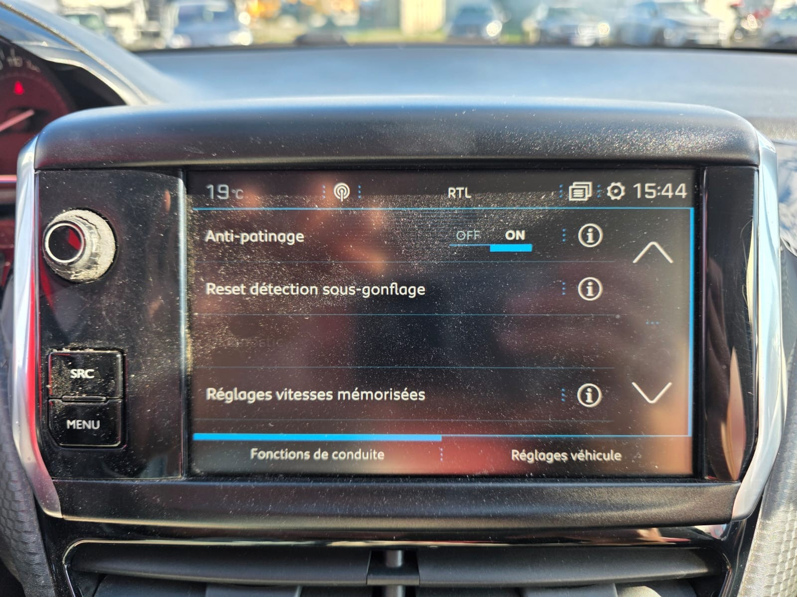 Peugeot 2008 1.5 BlueHDi 120ch E6.c Allure S&S EAT6 – GARANTIE 12 MOIS — photo 29