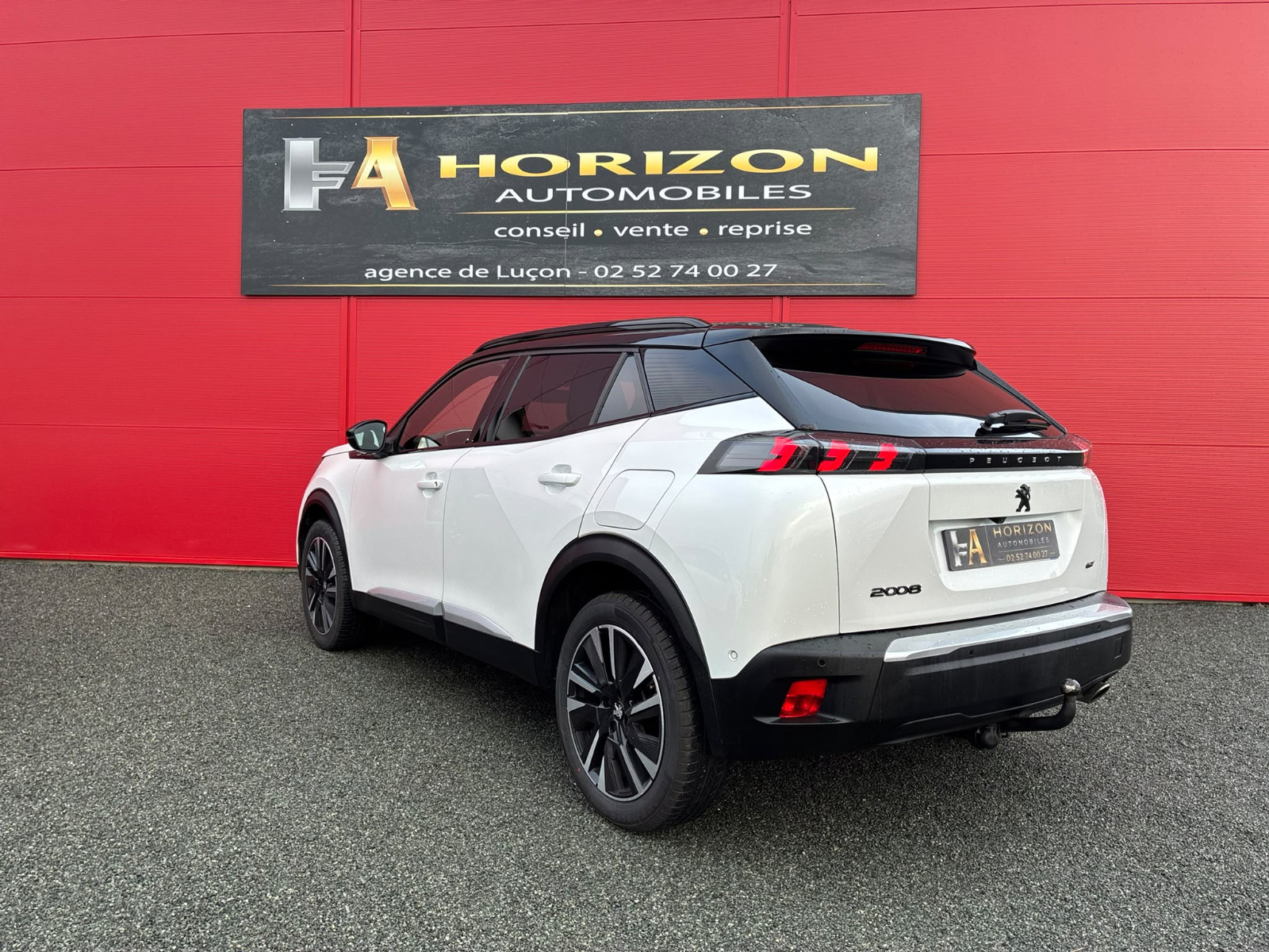 Peugeot 2008 1.5 BlueHDi 130ch GT LINE EAT8 – CARPLAY / ATTELAGE – GARANTIE 12 MOIS — photo 5