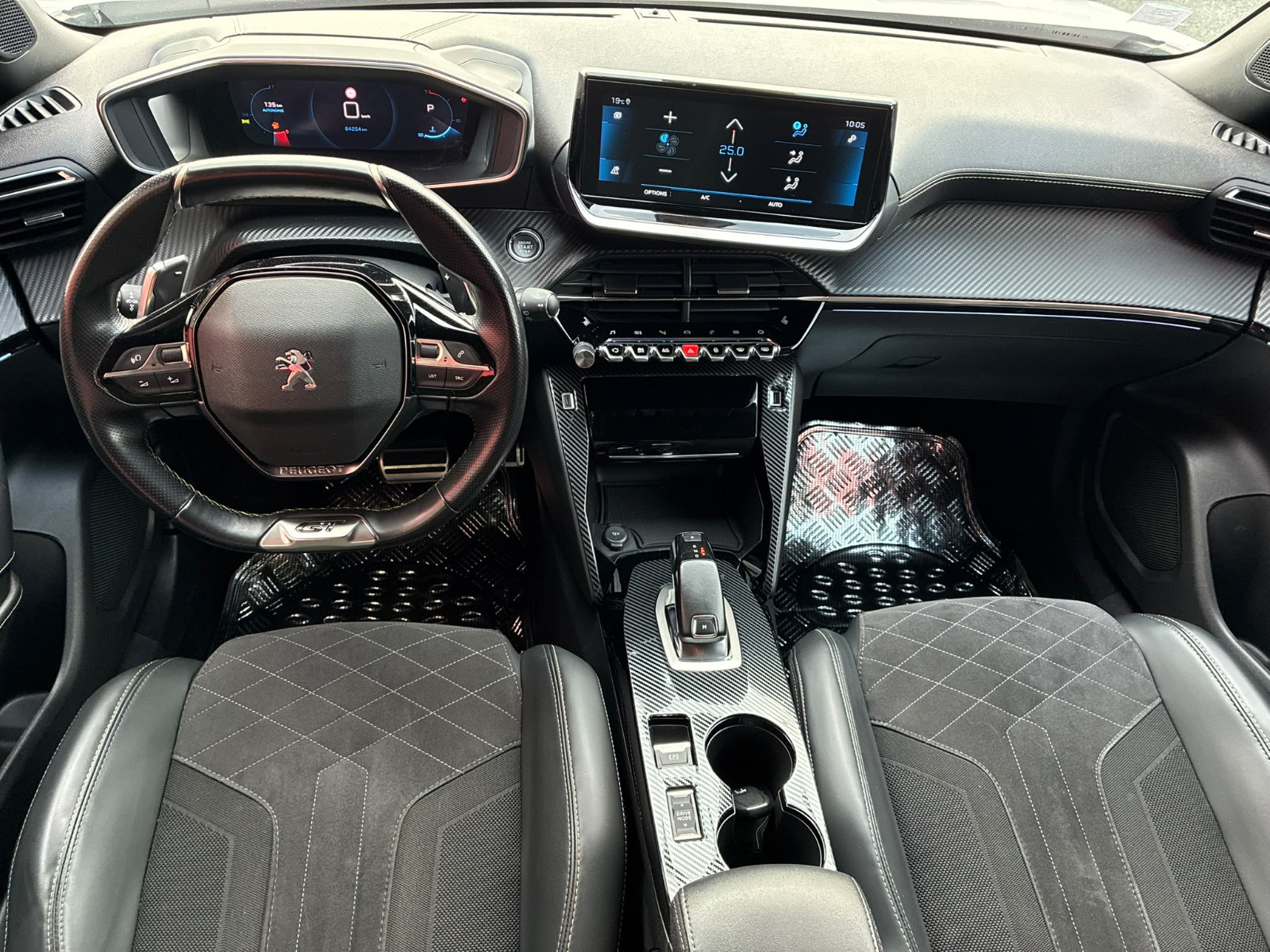 Peugeot 2008 1.5 BlueHDi 130ch GT LINE EAT8 – CARPLAY / ATTELAGE – GARANTIE 12 MOIS — photo 9