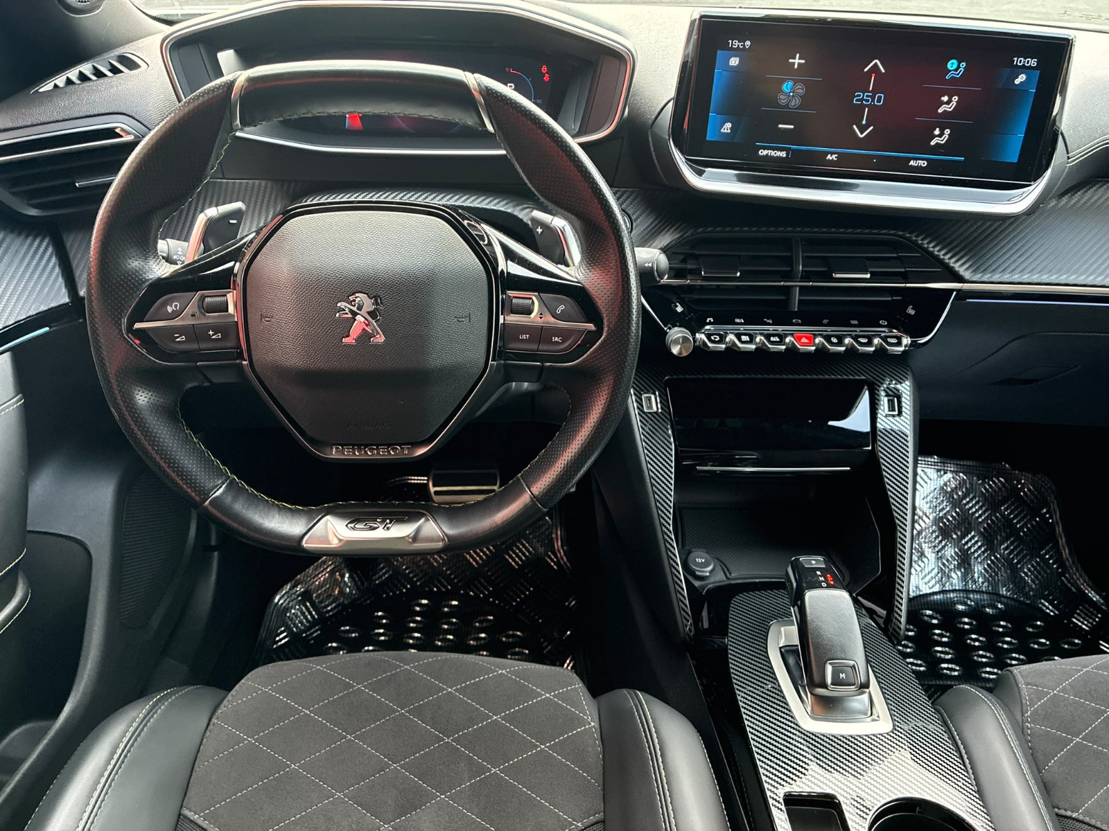 Peugeot 2008 1.5 BlueHDi 130ch GT LINE EAT8 – CARPLAY / ATTELAGE – GARANTIE 12 MOIS — photo 21