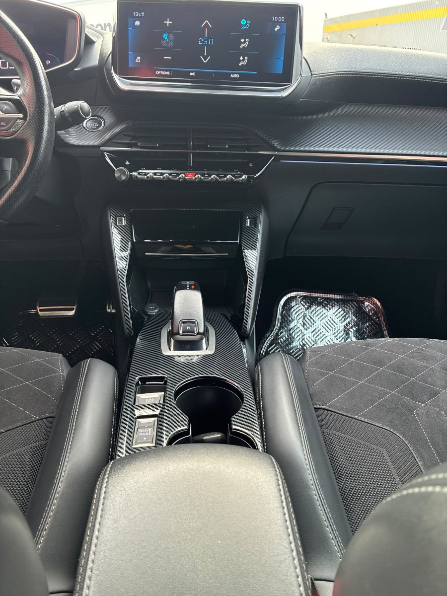 Peugeot 2008 1.5 BlueHDi 130ch GT LINE EAT8 – CARPLAY / ATTELAGE – GARANTIE 12 MOIS — photo 24