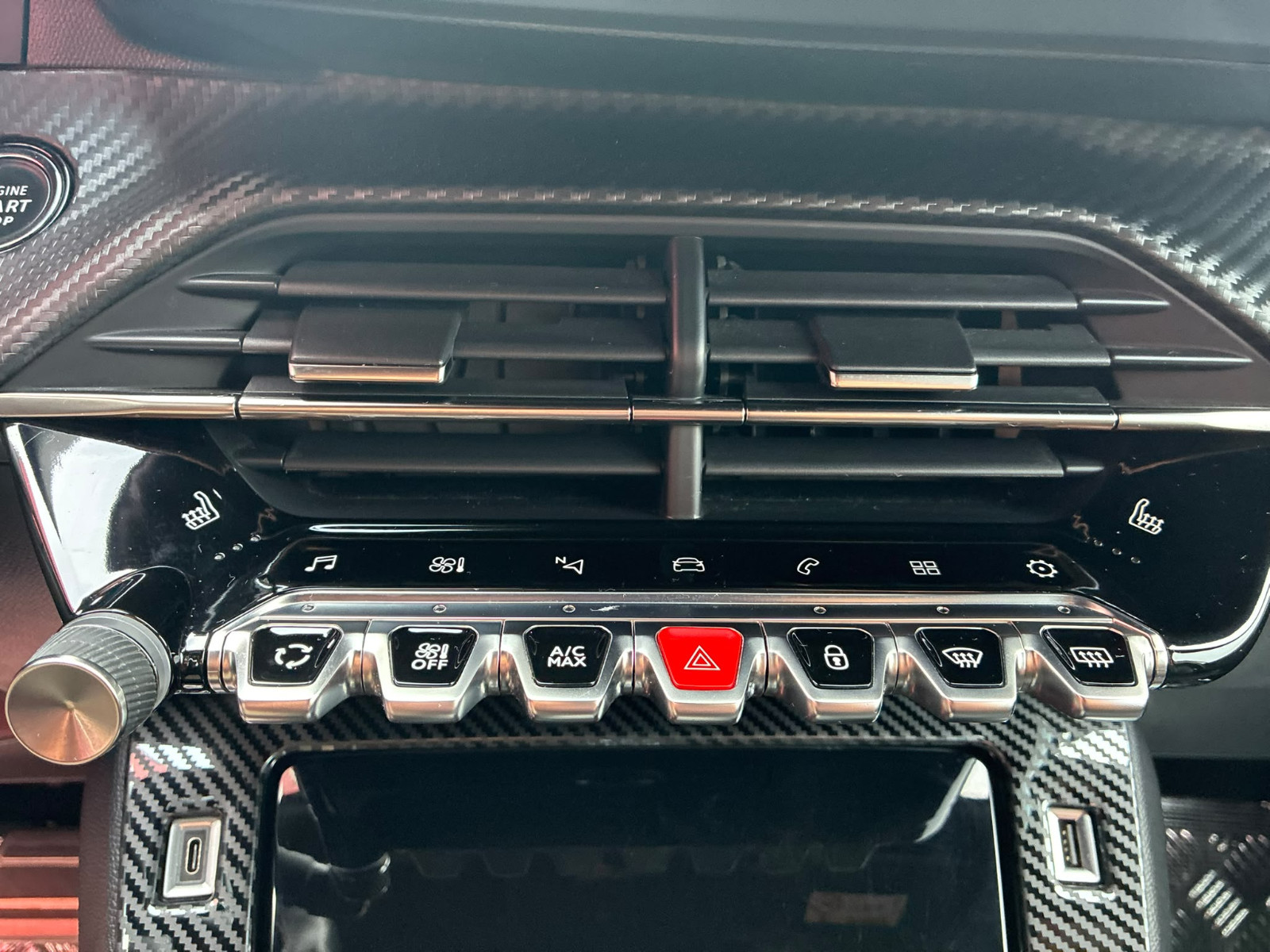 Peugeot 2008 1.5 BlueHDi 130ch GT LINE EAT8 – CARPLAY / ATTELAGE – GARANTIE 12 MOIS — photo 32