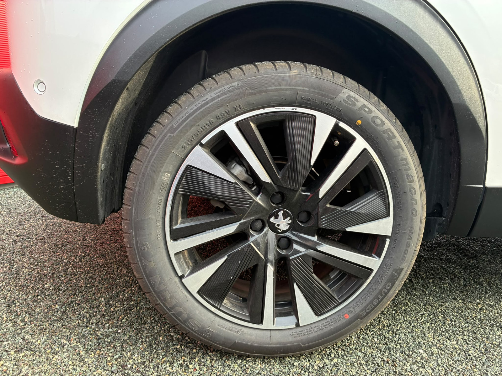 Peugeot 2008 1.5 BlueHDi 130ch GT LINE EAT8 – CARPLAY / ATTELAGE – GARANTIE 12 MOIS — photo 38