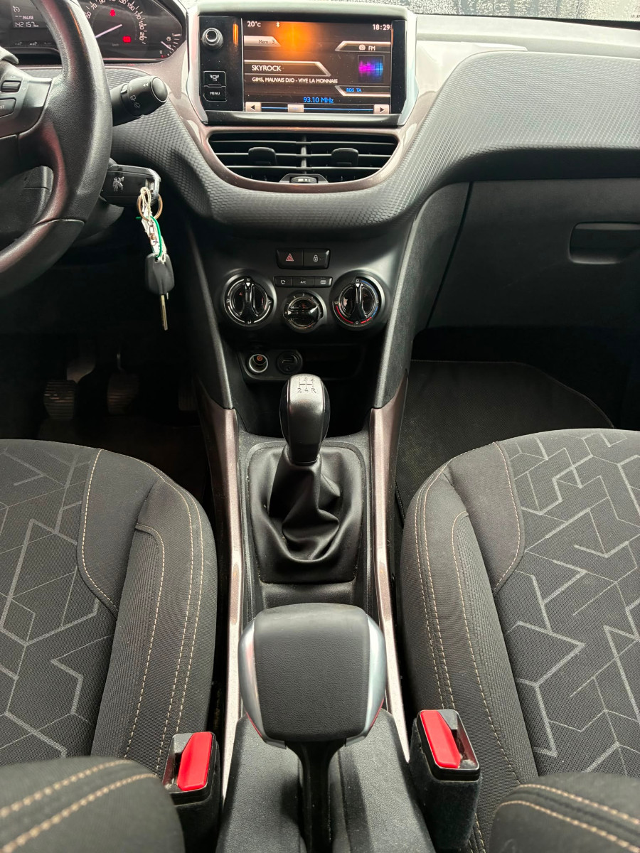 Peugeot 2008 Allure 1.2L 82cv – MOTEUR CHANGÉ 30 000KM – GARANTIE 12 MOIS — photo 26