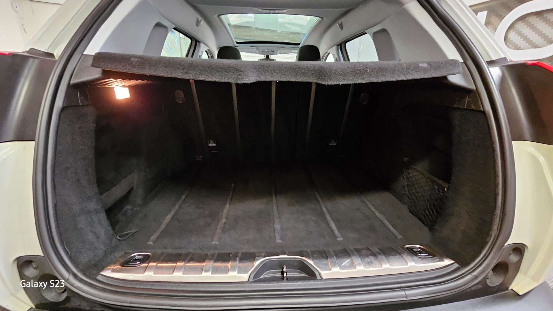 Peugeot 2008 - vue 1