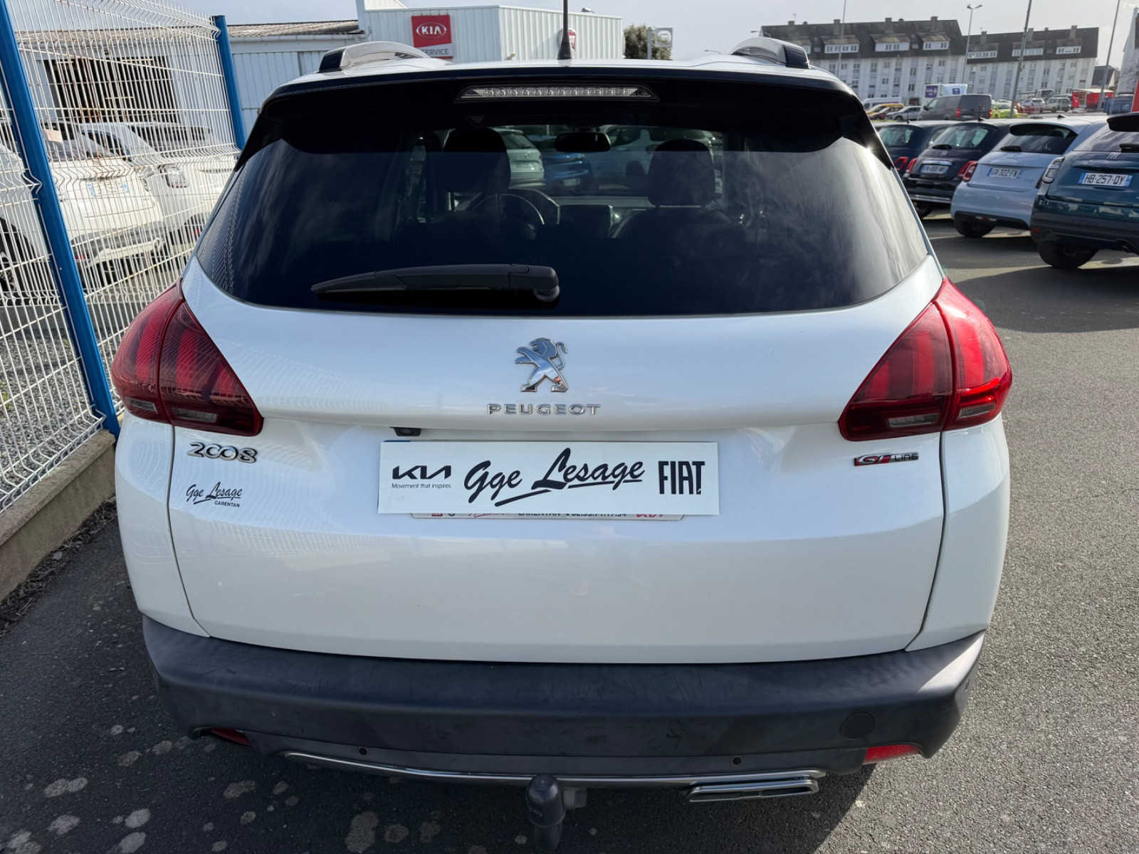 Peugeot 2008 GT LINE 1.2L 130 CH EAT8 - vue 1