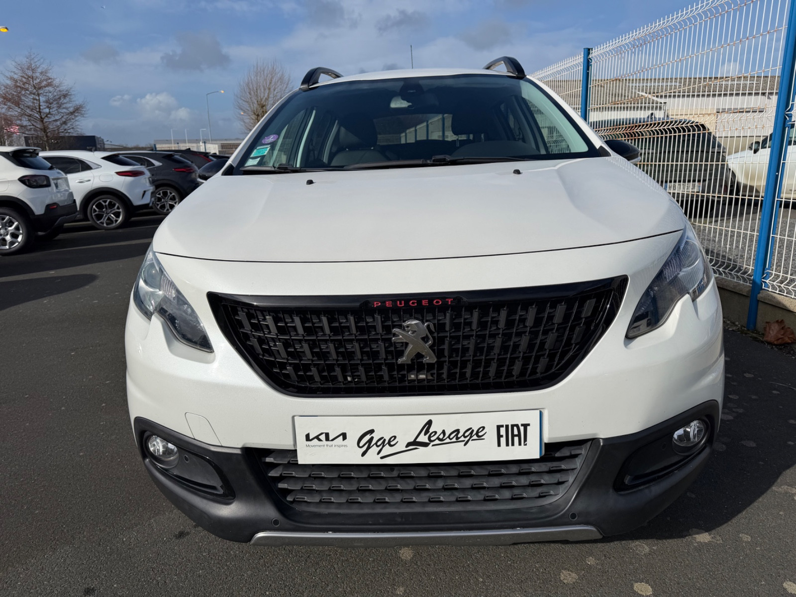 Peugeot 2008 GT LINE 1.2L 130 CH EAT8 - vue 1