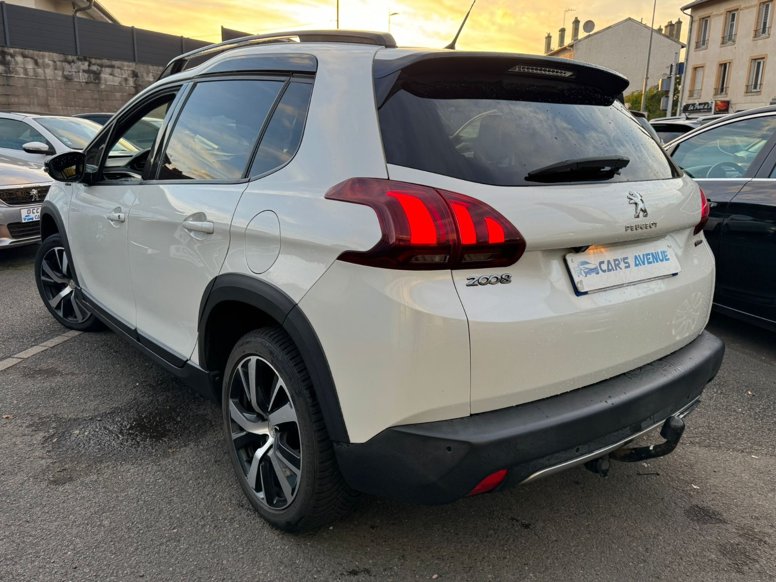 Peugeot 2008 - vue 1