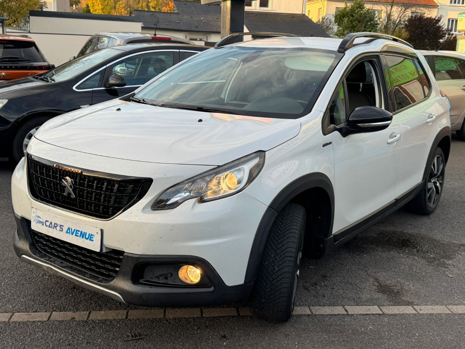 Peugeot 2008 - vue 1