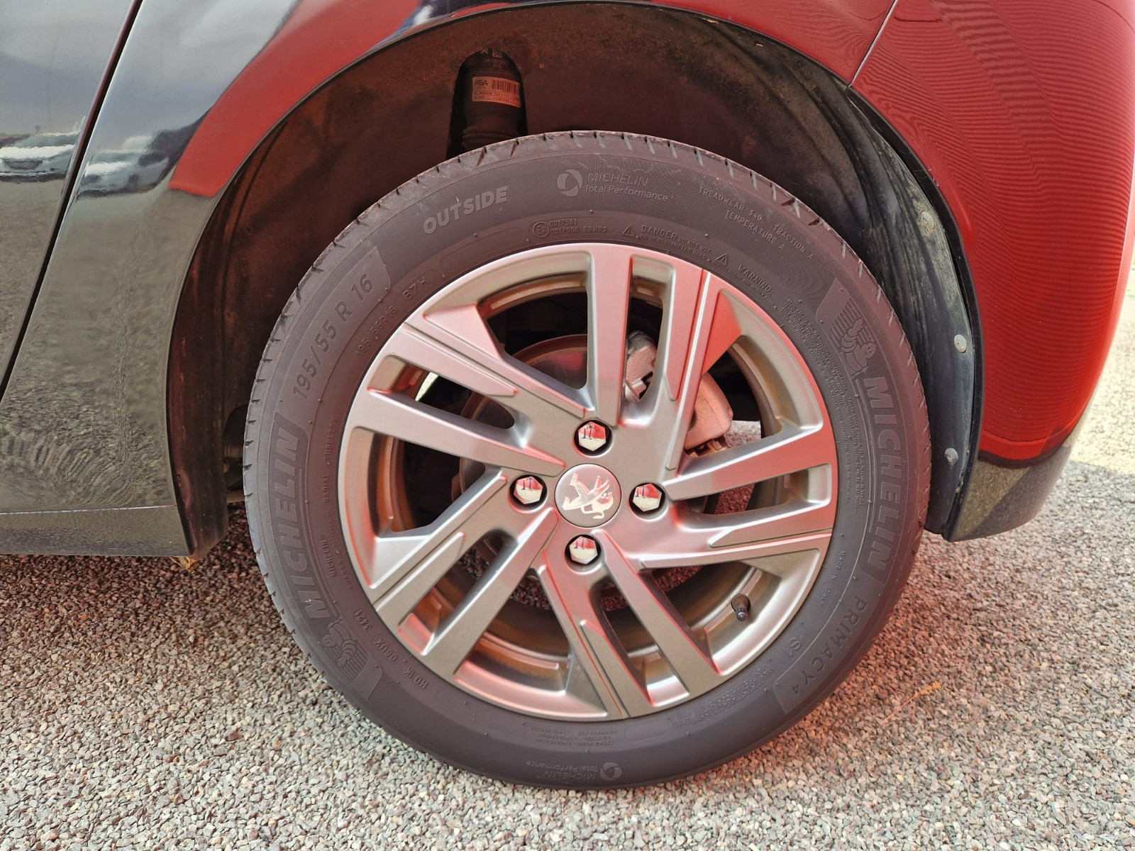 Peugeot 208 STYLE 1.5 HDI 100CV – GARANTIE 12 MOIS — photo 9