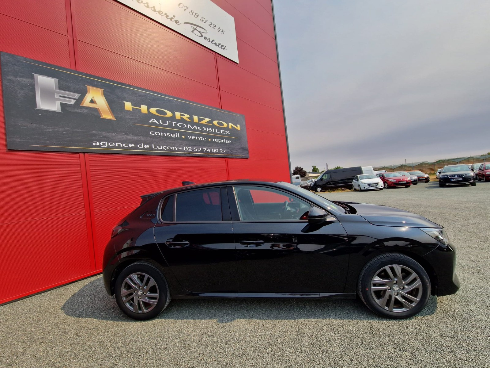 Peugeot 208 STYLE 1.5 HDI 100CV – GARANTIE 12 MOIS — photo 4