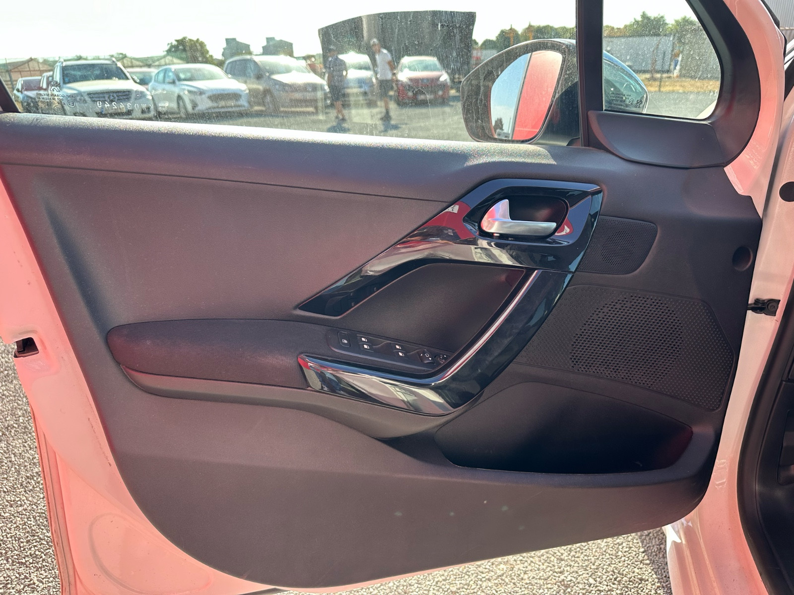 Peugeot 208 1.5 BLUE HDI 102 CH TECH EDITION – GARANTIE 12 MOIS — photo 12
