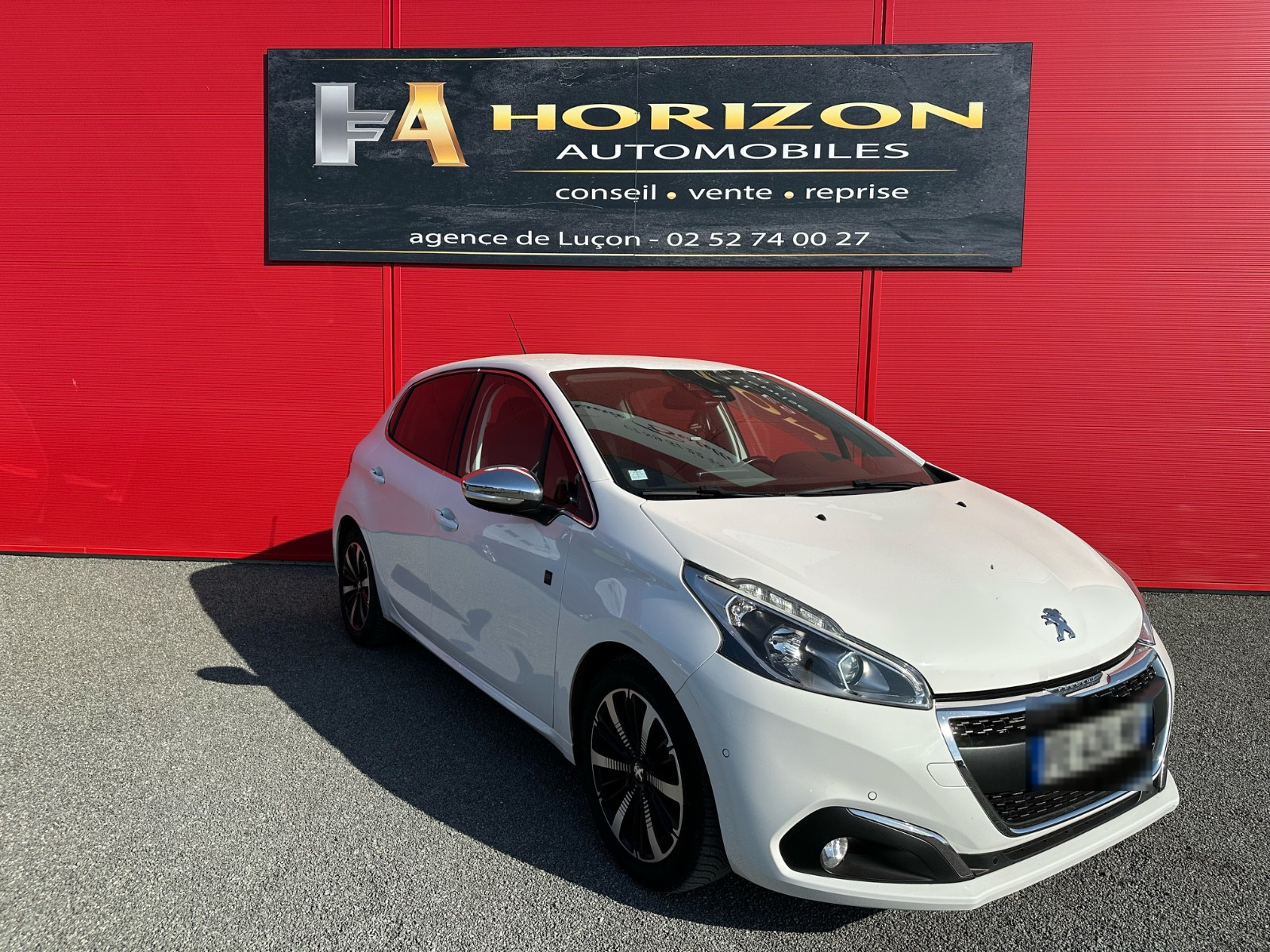 Peugeot 208 1.5 BLUE HDI 102 CH TECH EDITION – GARANTIE 12 MOIS