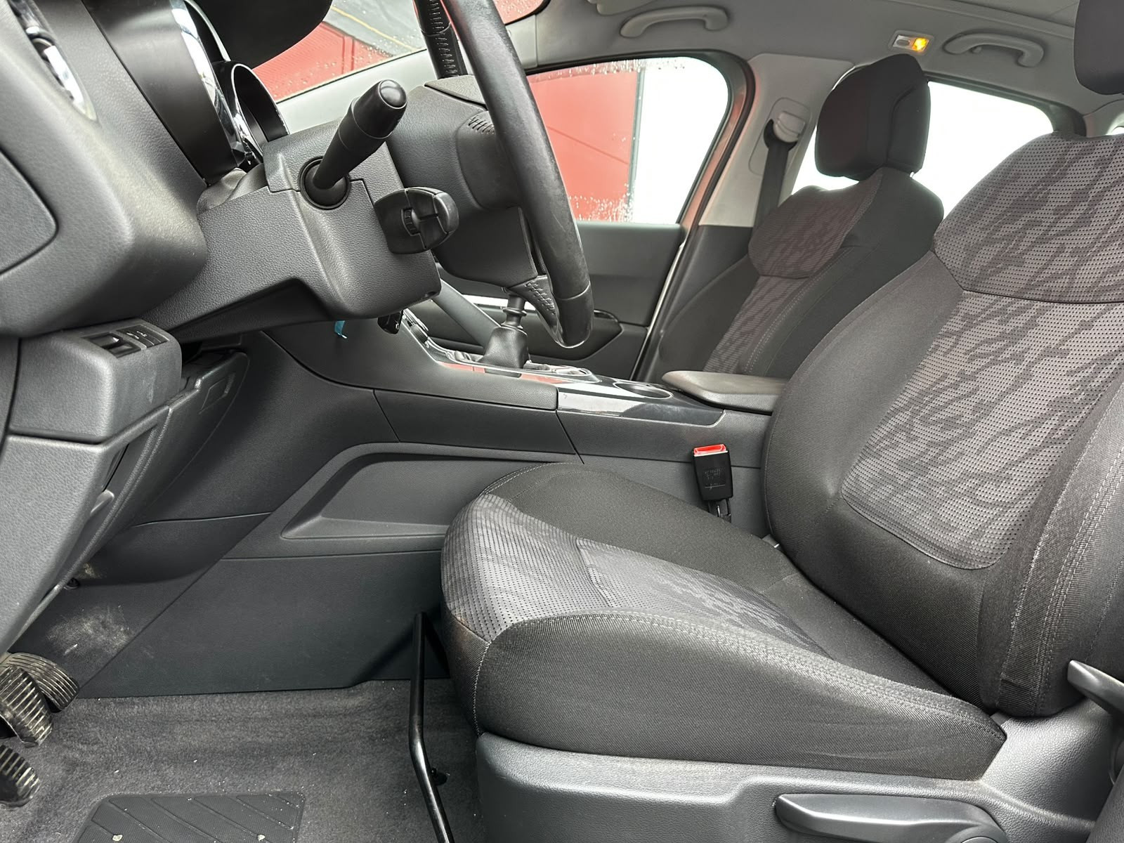 Peugeot 3008 1.6 HDi 120 CV Premium – GARANTIE 12 MOIS — photo 10