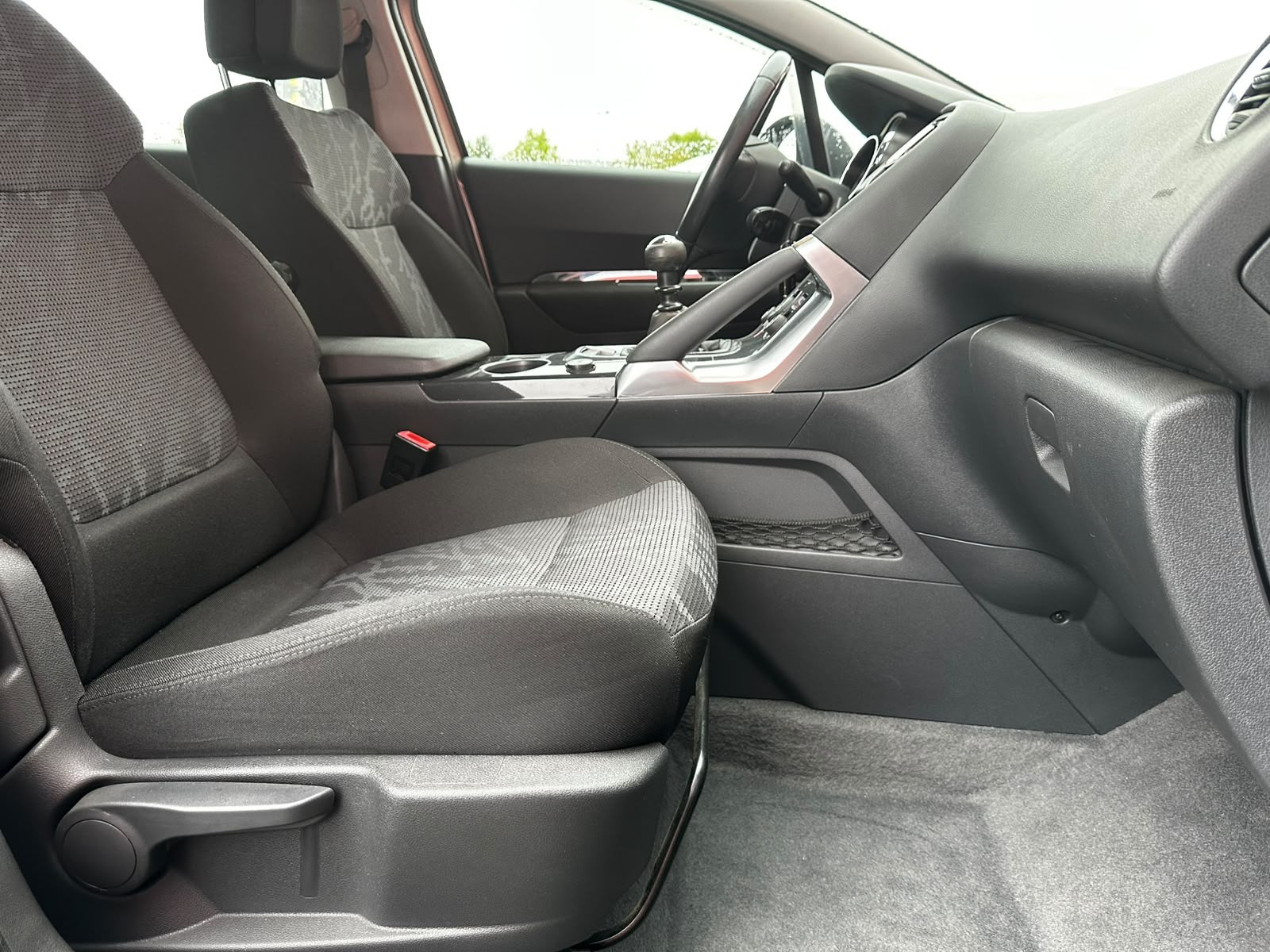Peugeot 3008 1.6 HDi 120 CV Premium – GARANTIE 12 MOIS — photo 15