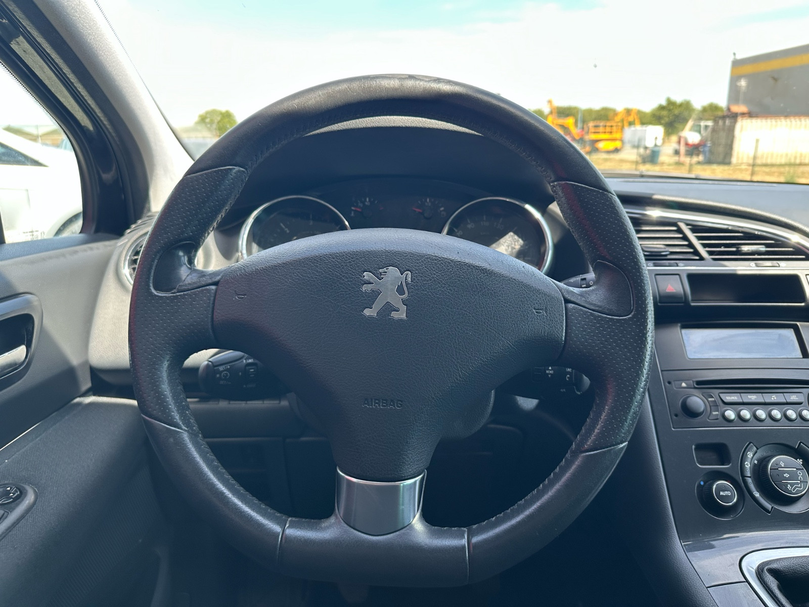 Peugeot 3008 1.6 HDI 112 CH BUSINESS – GARANTIE 12 MOIS — photo 13