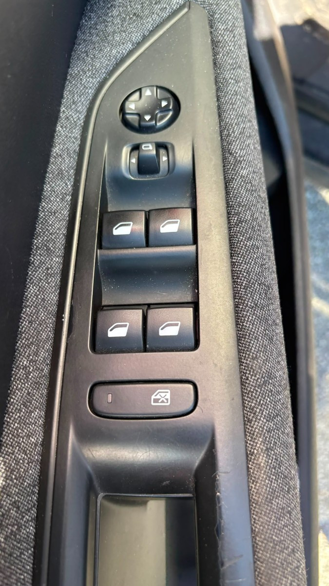 Peugeot 3008 II Active 130 CV 1ERE MAIN ENTRETIEN PEUGEOT – GARANTIE 12 MOIS — photo 24