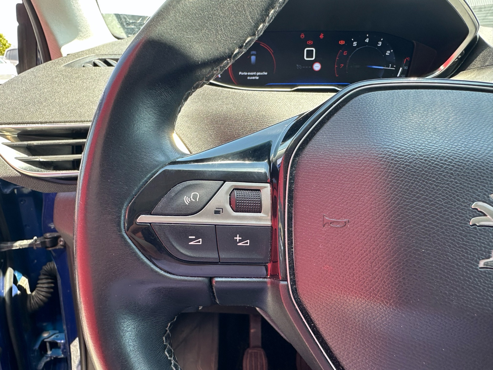 Peugeot 3008 II 1,2 PURETECH 131 CH ALLURE – GARANTIE 12 MOIS — photo 25