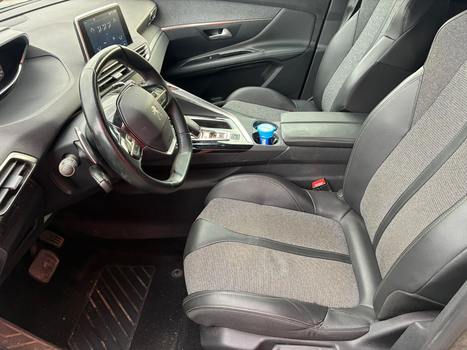 Peugeot 3008 II Allure 1.5 BlueHDi EAT8 130 cv – CARPLAY – GARANTIE 12 MOIS — photo 11