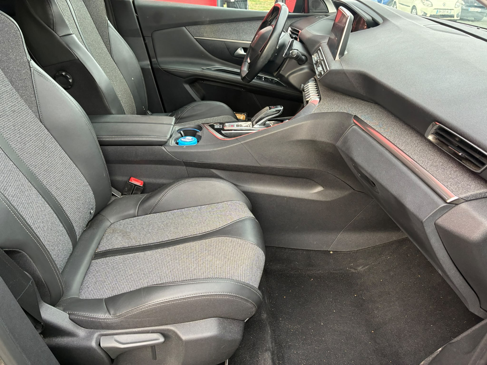 Peugeot 3008 II Allure 1.5 BlueHDi EAT8 130 cv – CARPLAY – GARANTIE 12 MOIS — photo 15