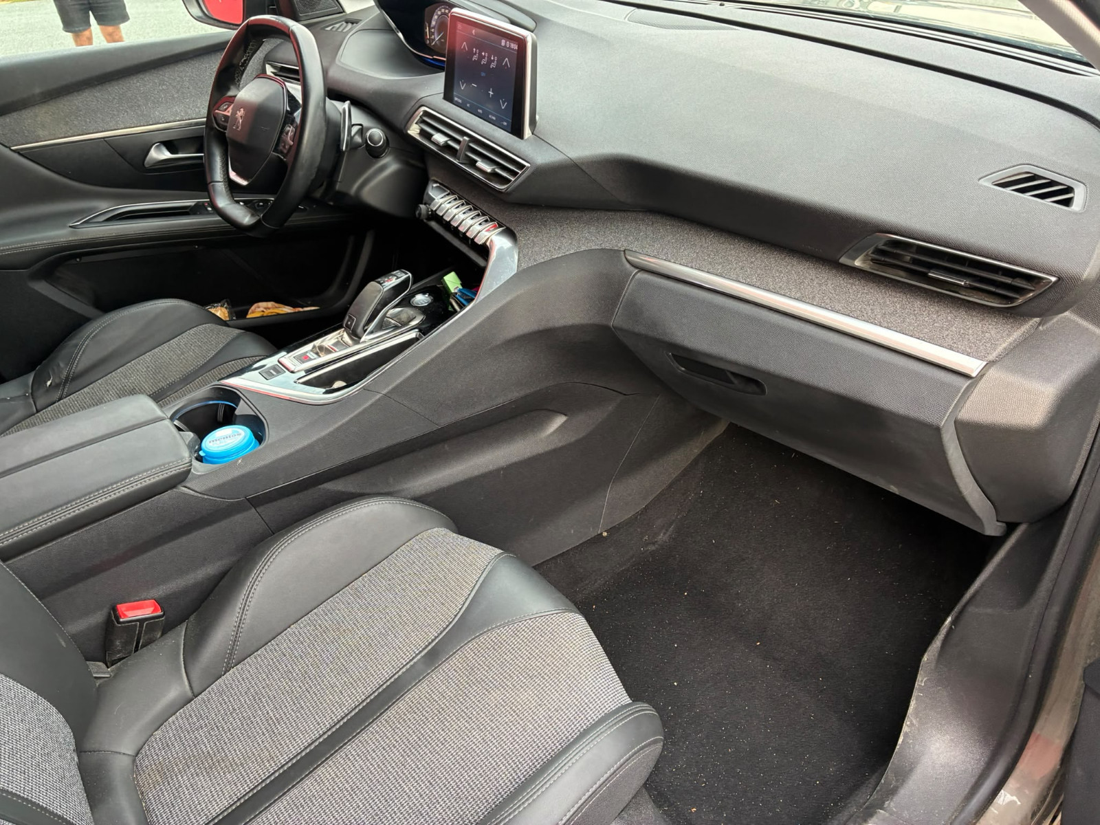 Peugeot 3008 II Allure 1.5 BlueHDi EAT8 130 cv – CARPLAY – GARANTIE 12 MOIS — photo 16