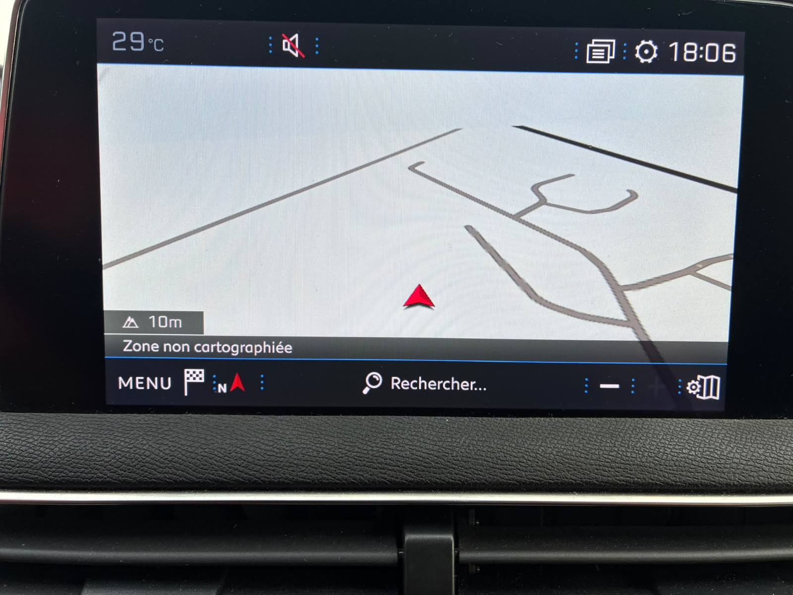 Peugeot 3008 II Allure 1.5 BlueHDi EAT8 130 cv – CARPLAY – GARANTIE 12 MOIS — photo 27